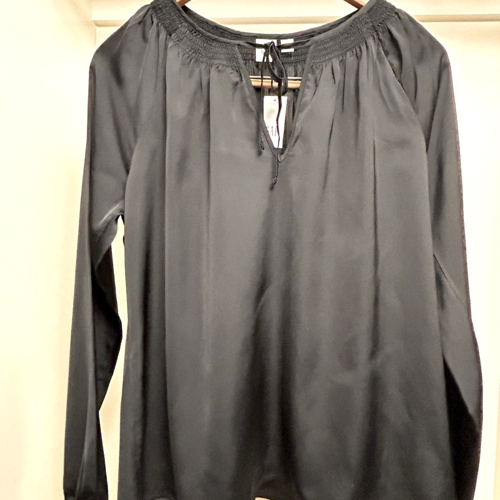 Women’s long sleeve blouse